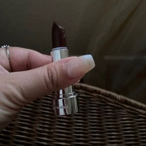 It cosmetics pillow lipstick lights out